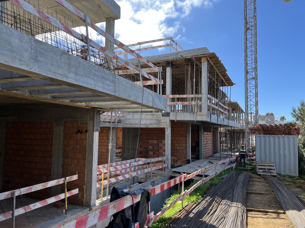 Construção de 3 moradias na Areia, Cascais